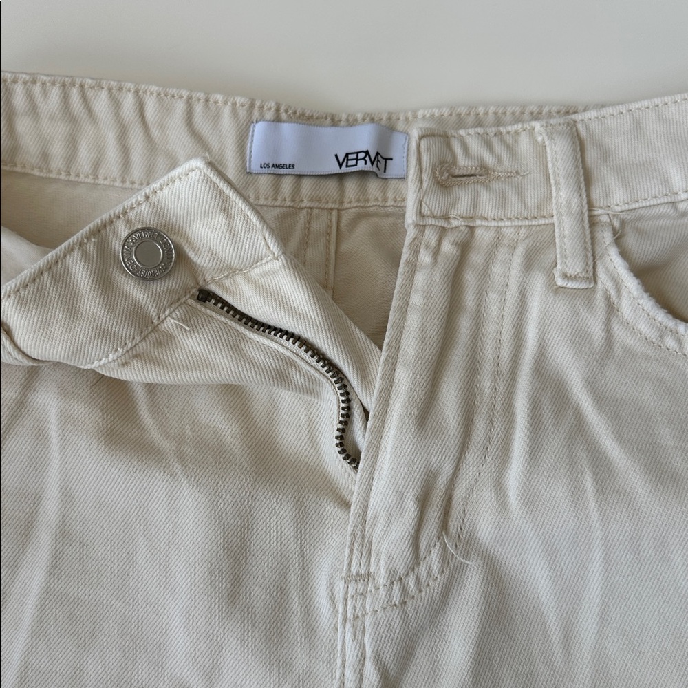 Vervet Distressed Cream Jeans - Picture 7 of 10